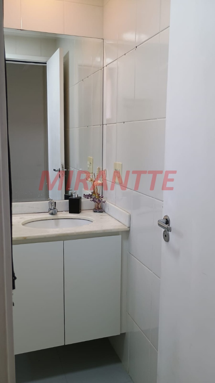 Apartamento de 60m² com 2 quartos em Limão