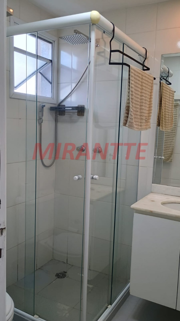 Apartamento de 60m² com 2 quartos em Limão