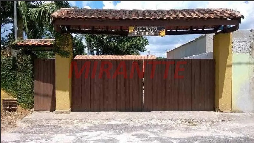 ChÁcara de 120m² com 3 quartos em Chácaras Copaco