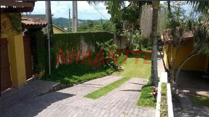 ChÁcara de 120m² com 3 quartos em Chácaras Copaco