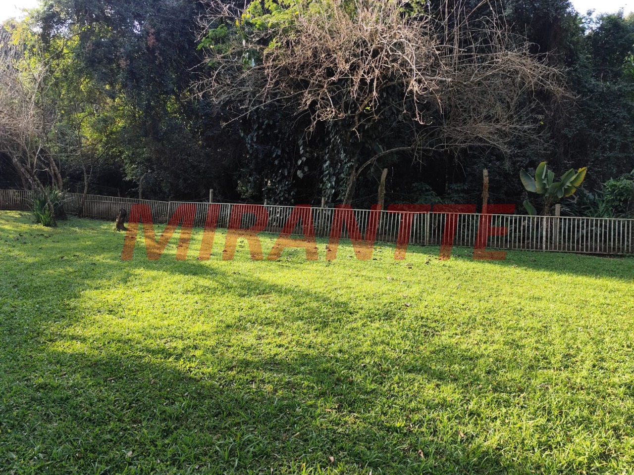 ChÁcara de 210m² com 2 quartos em Nova Chácara do Pinhal IV (Pinhal)