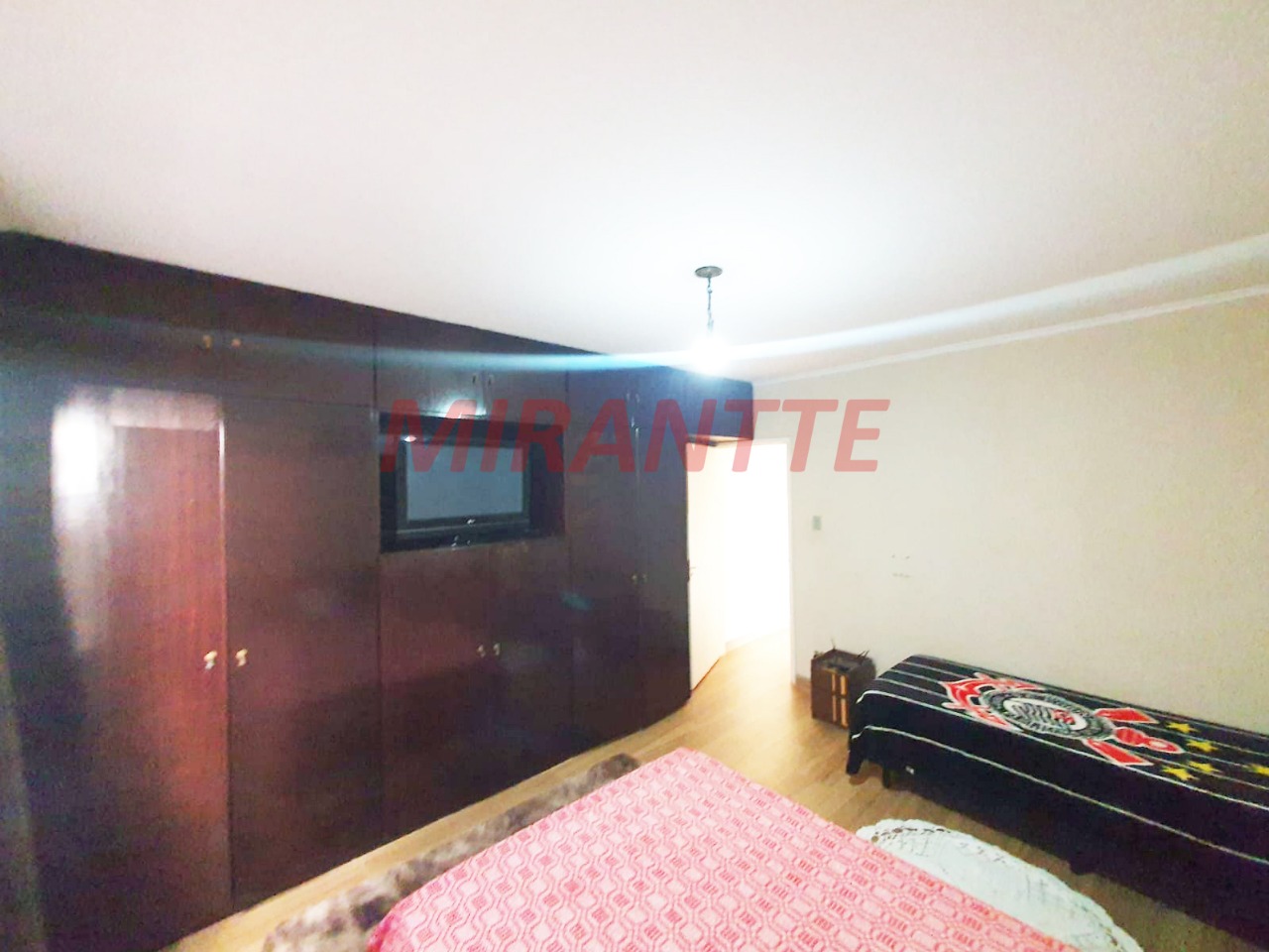 Sobrado de 203m² com 4 quartos em Jardim Paraiso