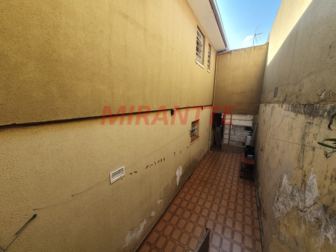 Sobrado de 203m² com 4 quartos em Jardim Paraiso