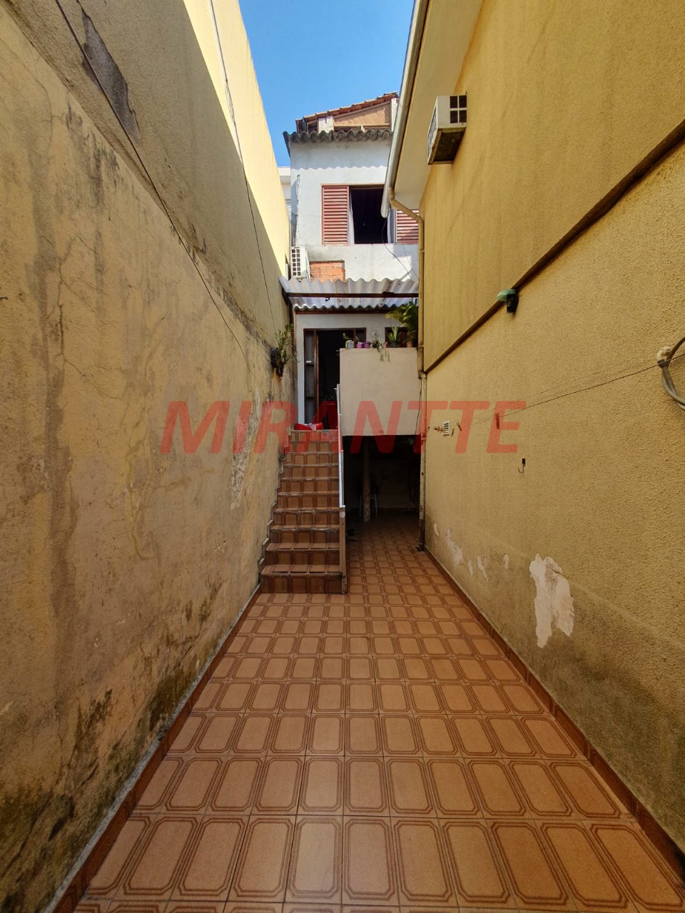 Sobrado de 203m² com 4 quartos em Jardim Paraiso