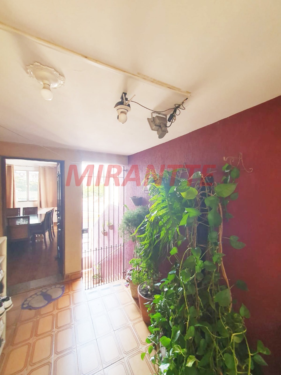 Sobrado de 203m² com 4 quartos em Jardim Paraiso