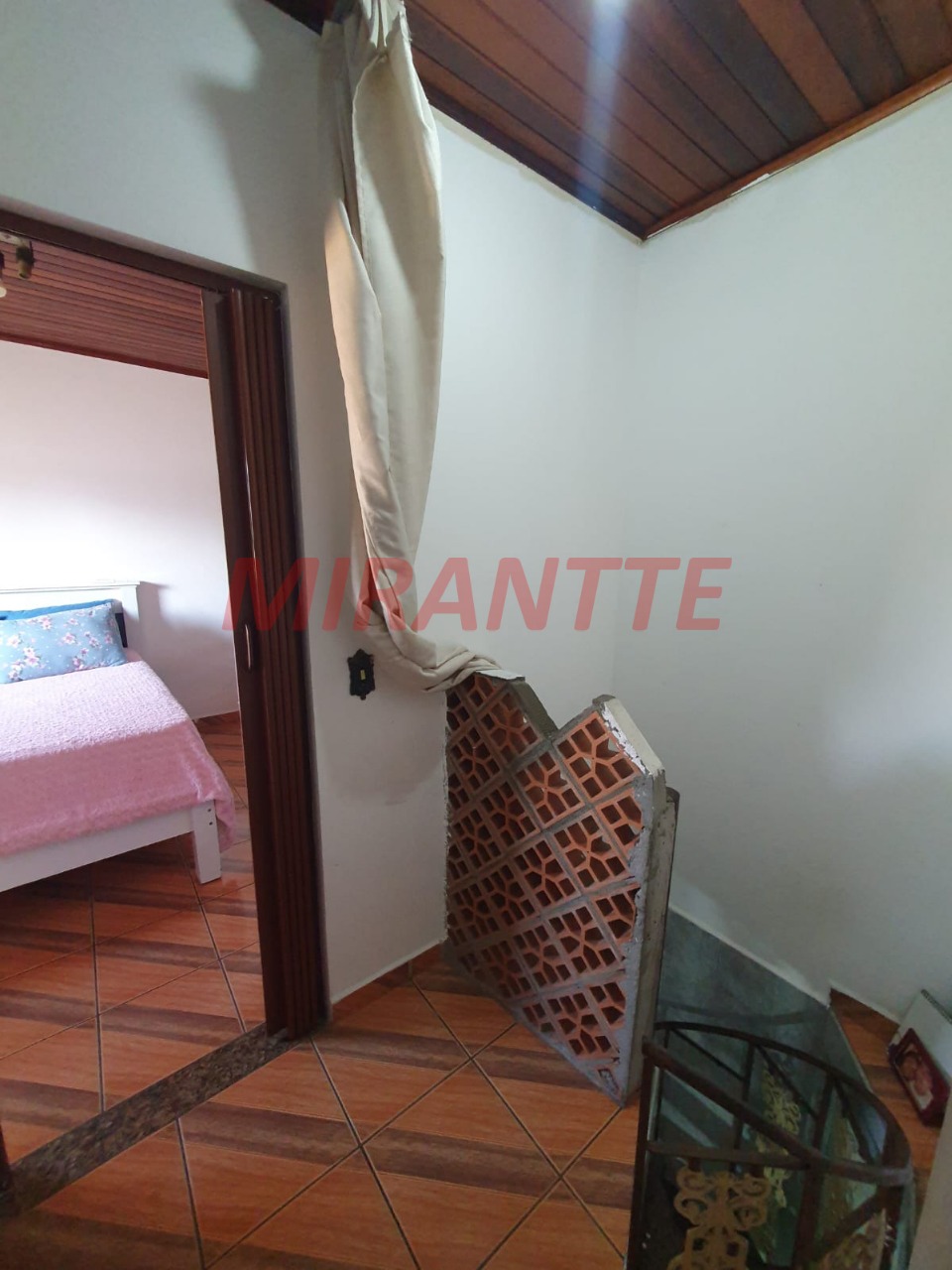 Sobrado de 203m² com 4 quartos em Jardim Paraiso