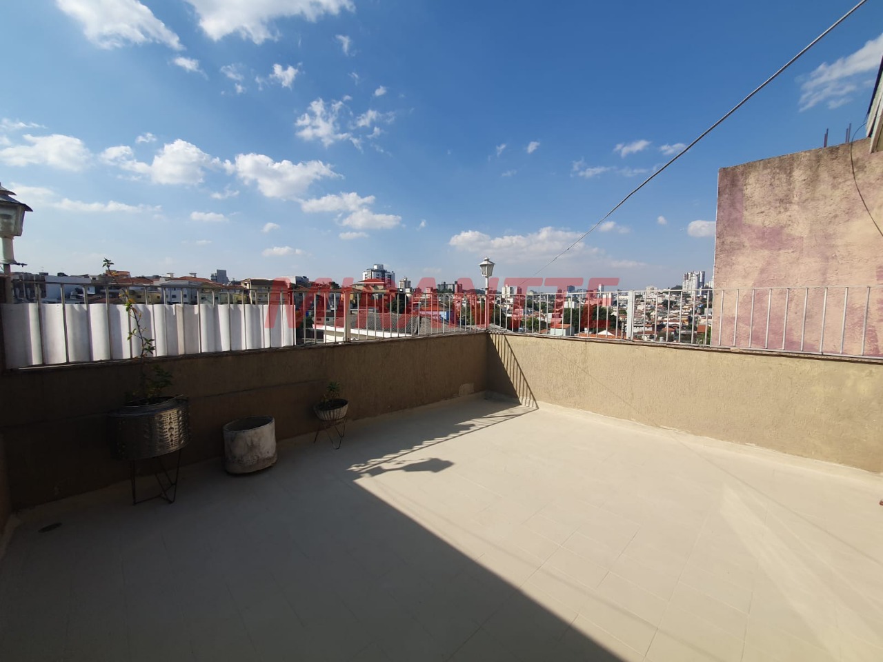 Sobrado de 203m² com 4 quartos em Jardim Paraiso