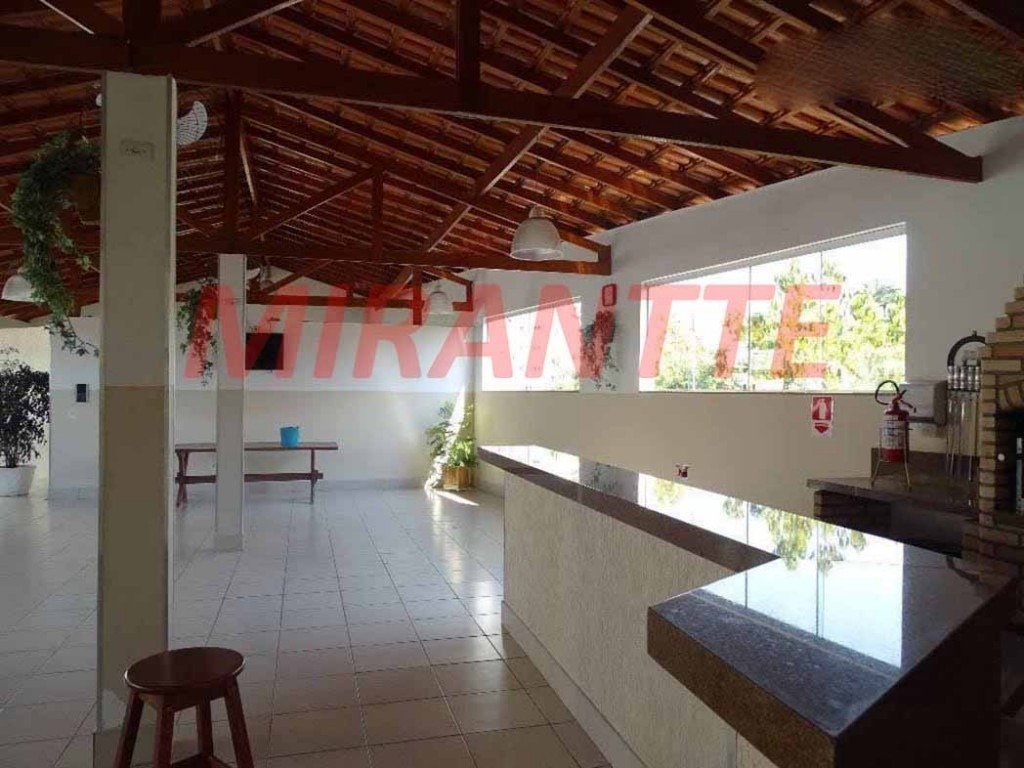 Apartamento de 90m² com 3 quartos em Santa Teresinha