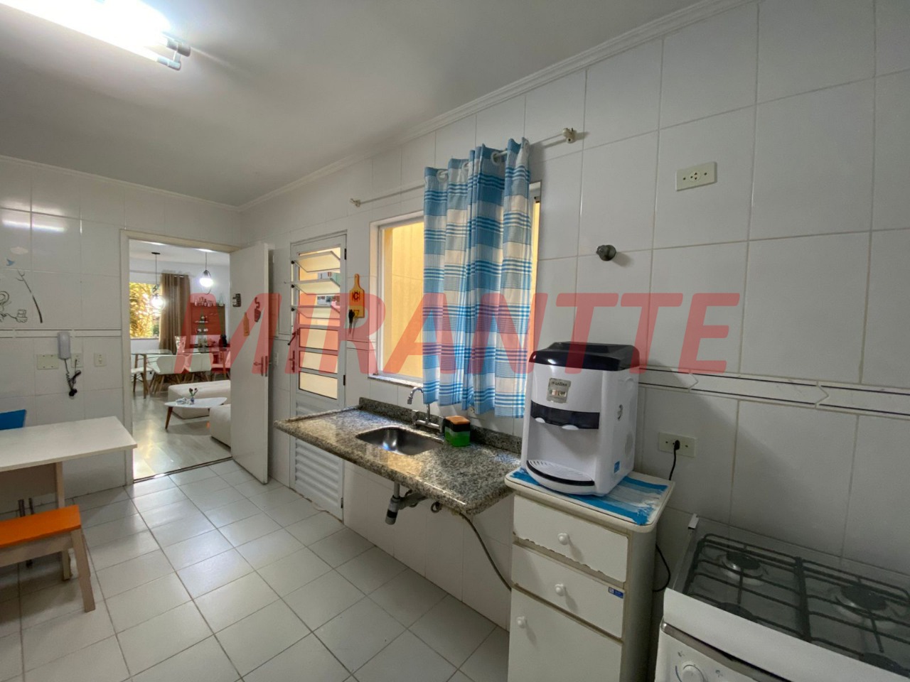 Cond. fechado de 93m² com 3 quartos em Vila Gustavo