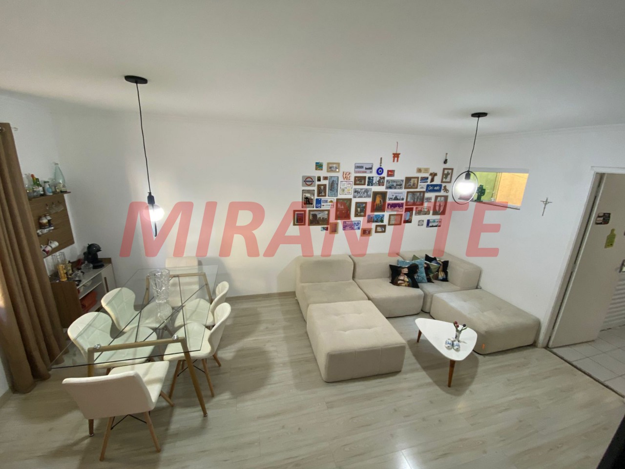 Cond. fechado de 93m² com 3 quartos em Vila Gustavo