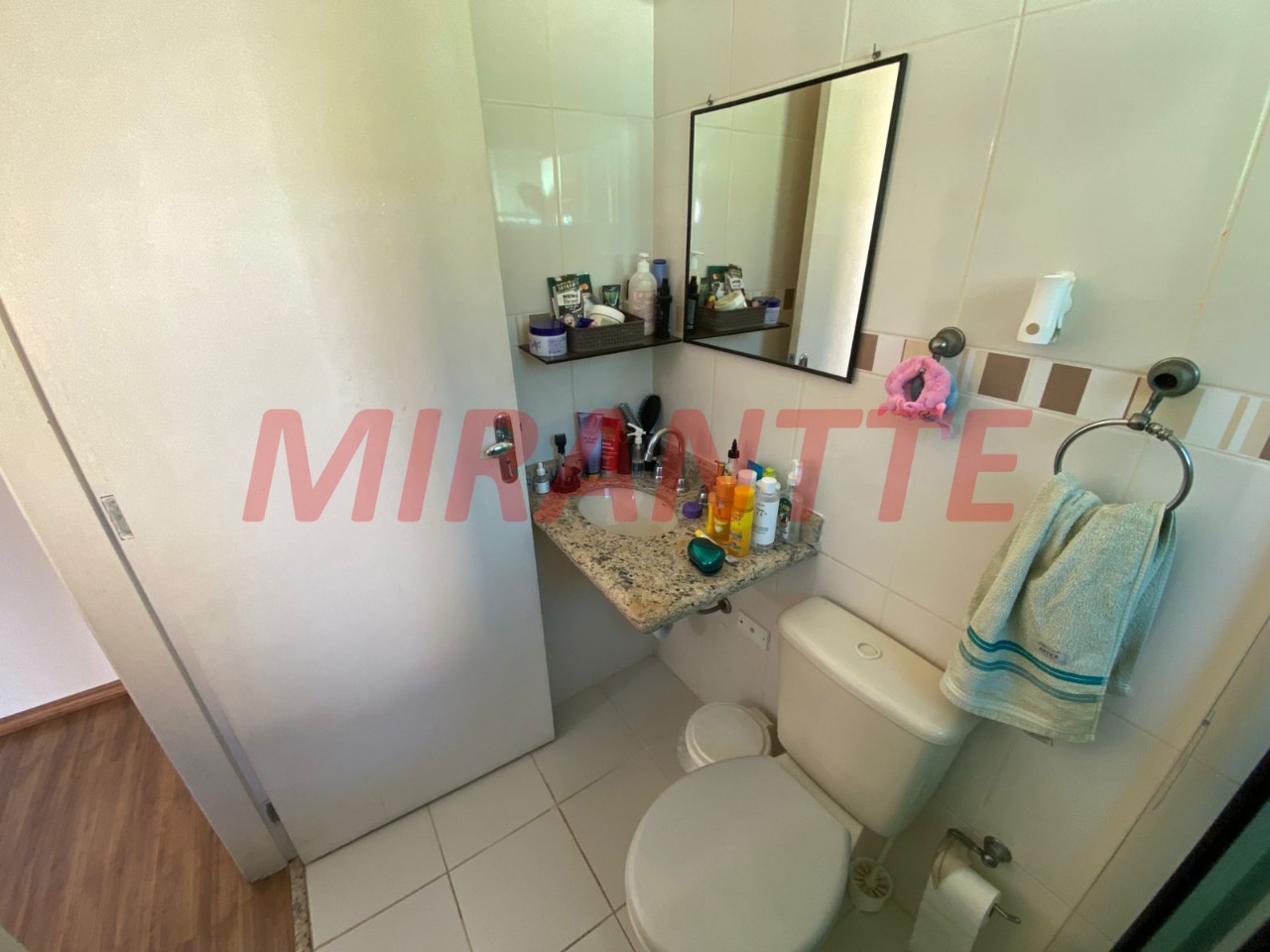 Cond. fechado de 93m² com 3 quartos em Vila Gustavo
