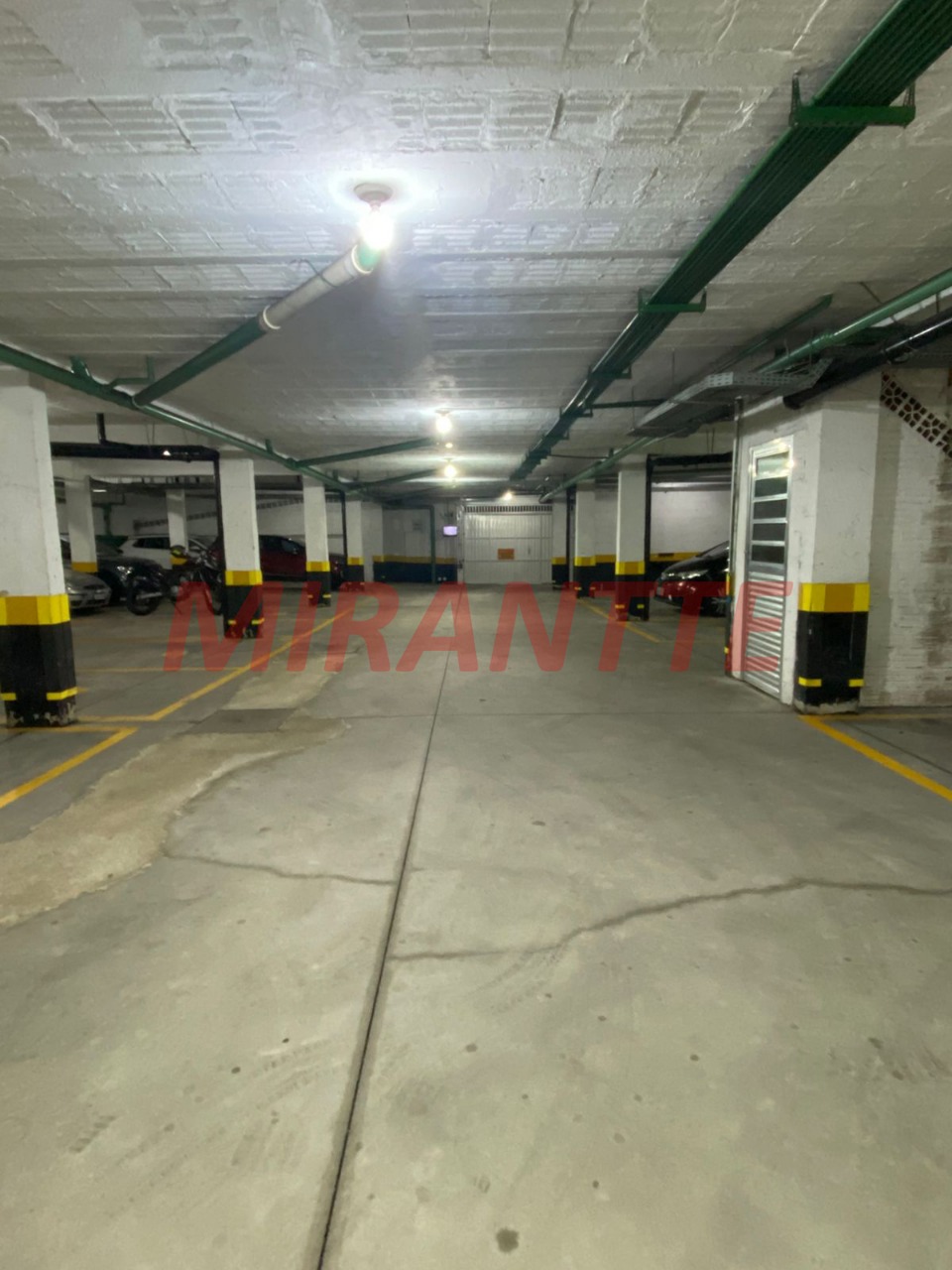 Cond. fechado de 93m² com 3 quartos em Vila Gustavo