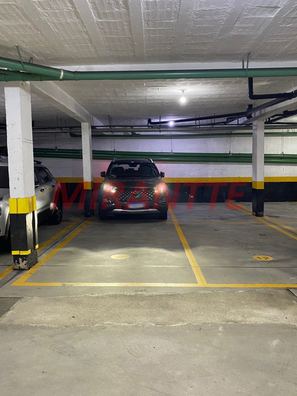 Cond. fechado de 93m² com 3 quartos em Vila Gustavo