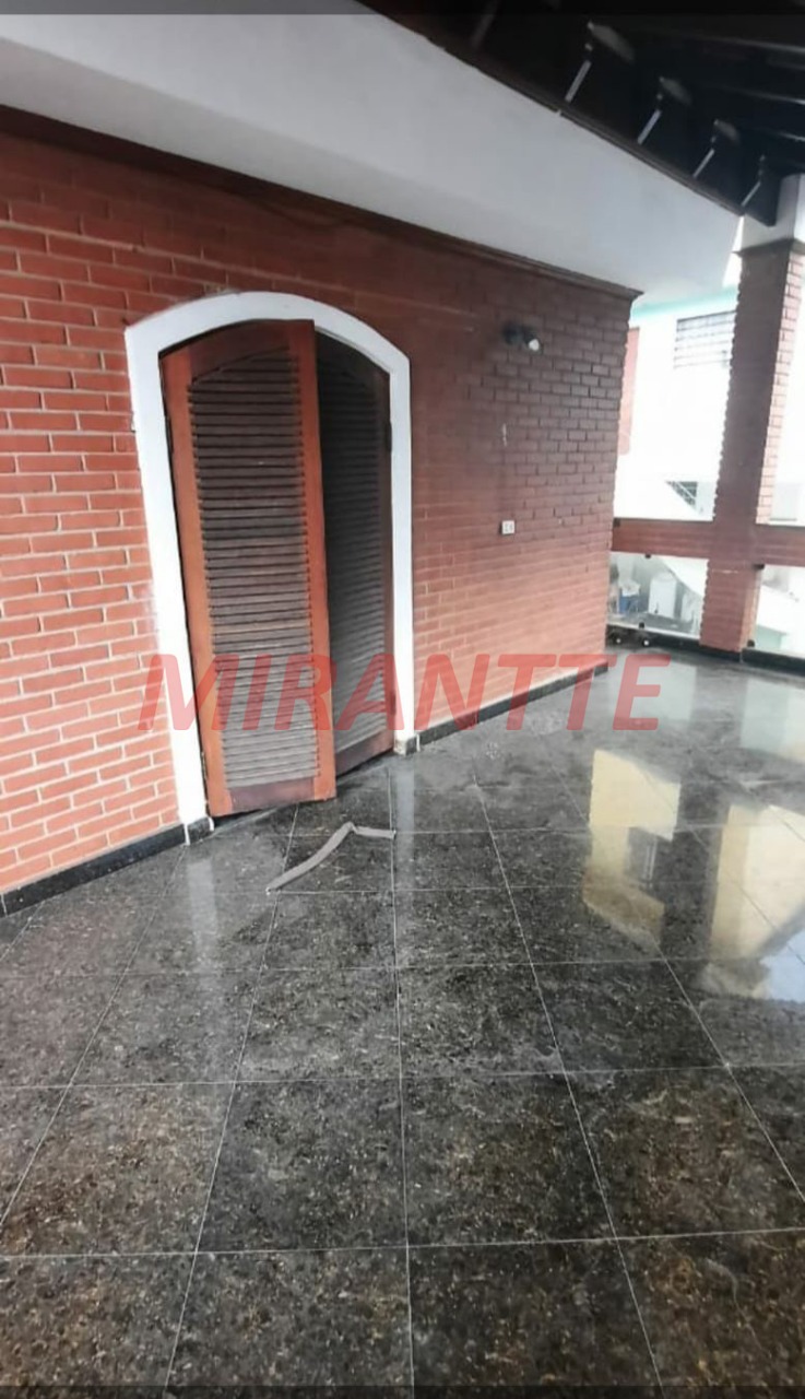 Sobrado de 230m² com 3 quartos em Vila Nossa Senhora de Fátima