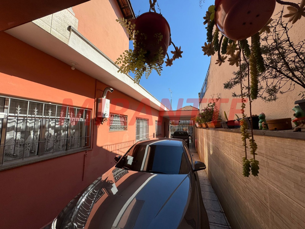Casa terrea de 143m² com 3 quartos em Vila Pereira Cerca