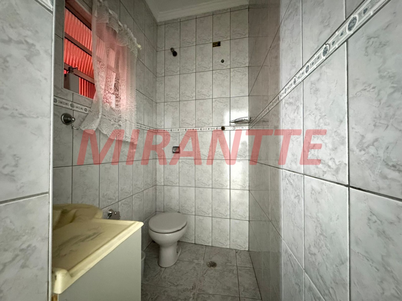 Casa terrea de 143m² com 3 quartos em Vila Pereira Cerca