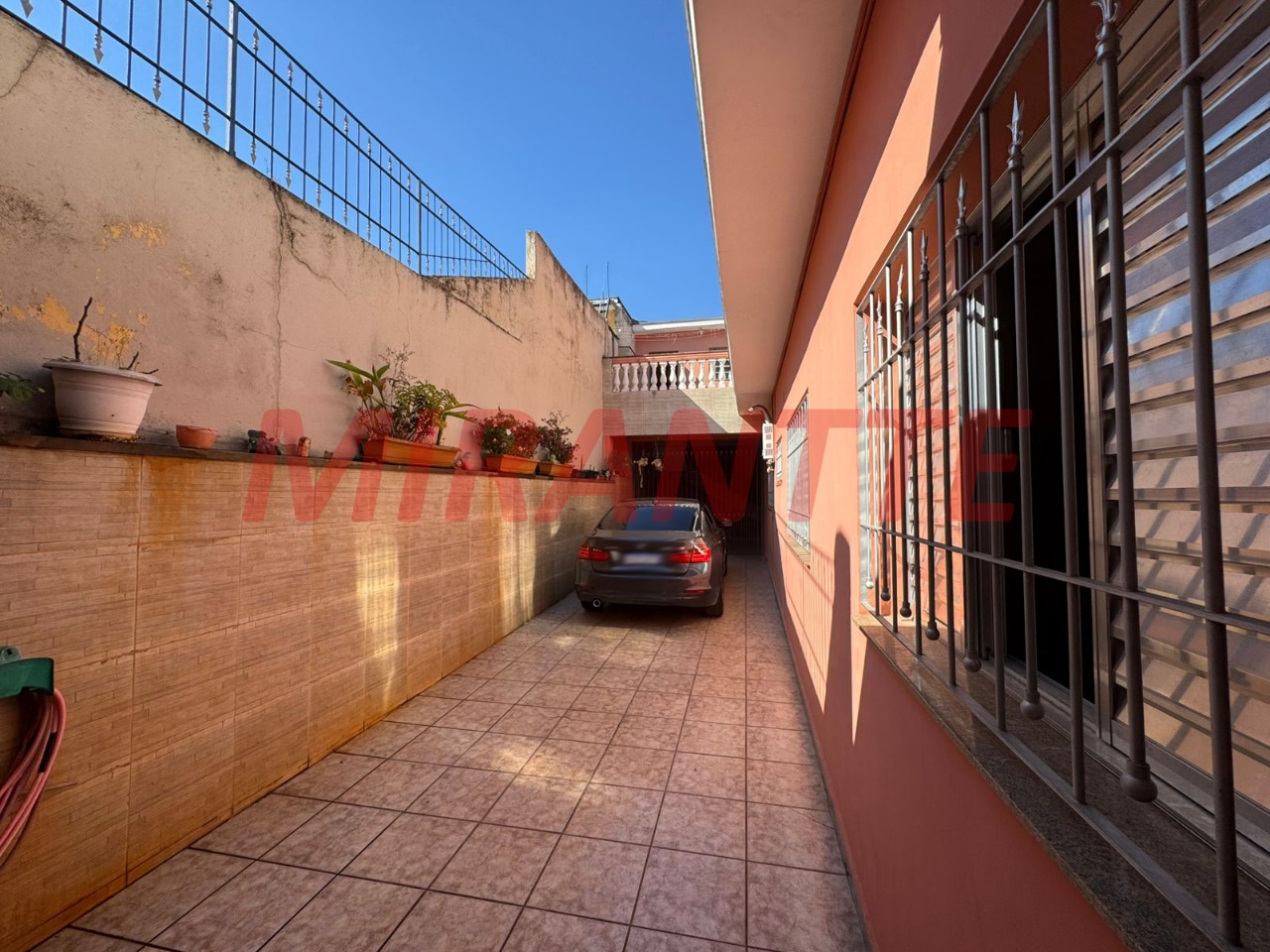 Casa terrea de 143m² com 3 quartos em Vila Pereira Cerca