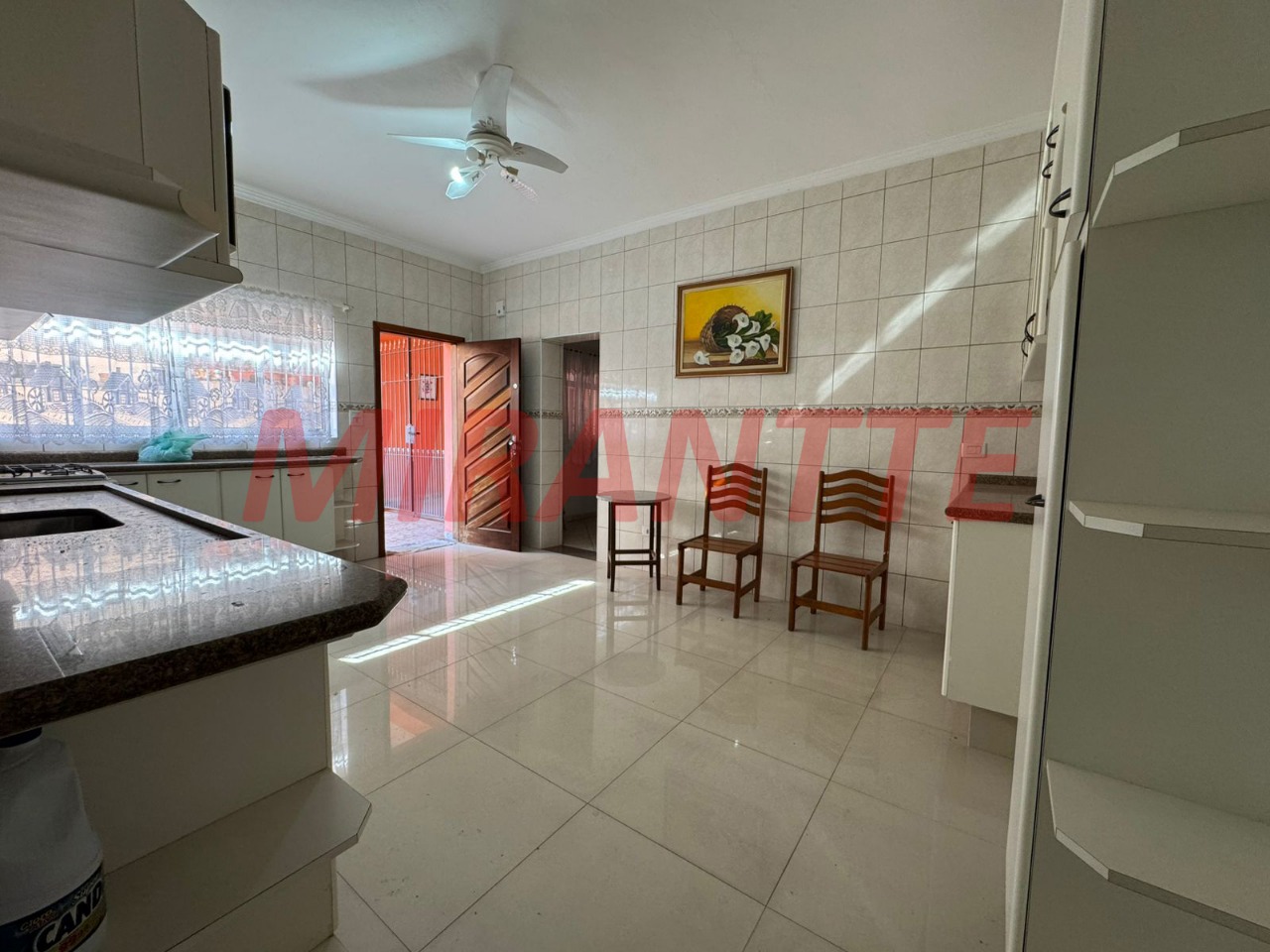 Casa terrea de 143m² com 3 quartos em Vila Pereira Cerca