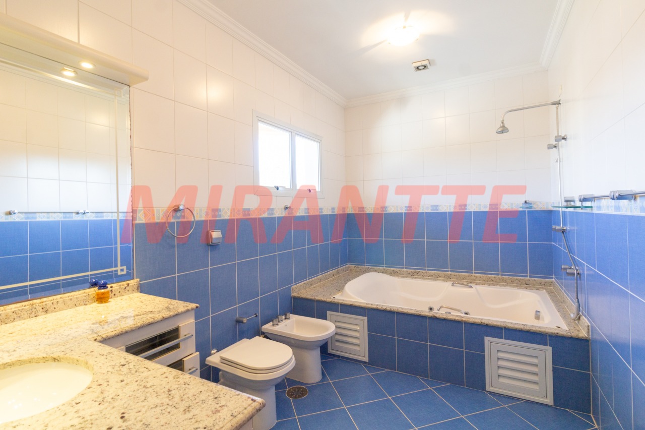 Sobrado de 492m² com 4 quartos em Vila Albertina