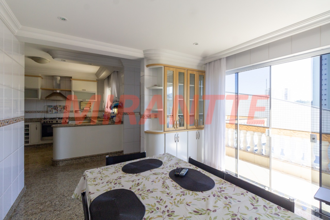 Sobrado de 492m² com 4 quartos em Vila Albertina