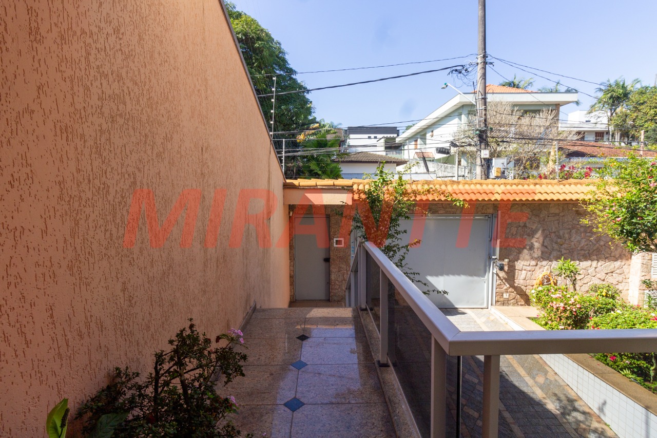 Sobrado de 492m² com 4 quartos em Vila Albertina