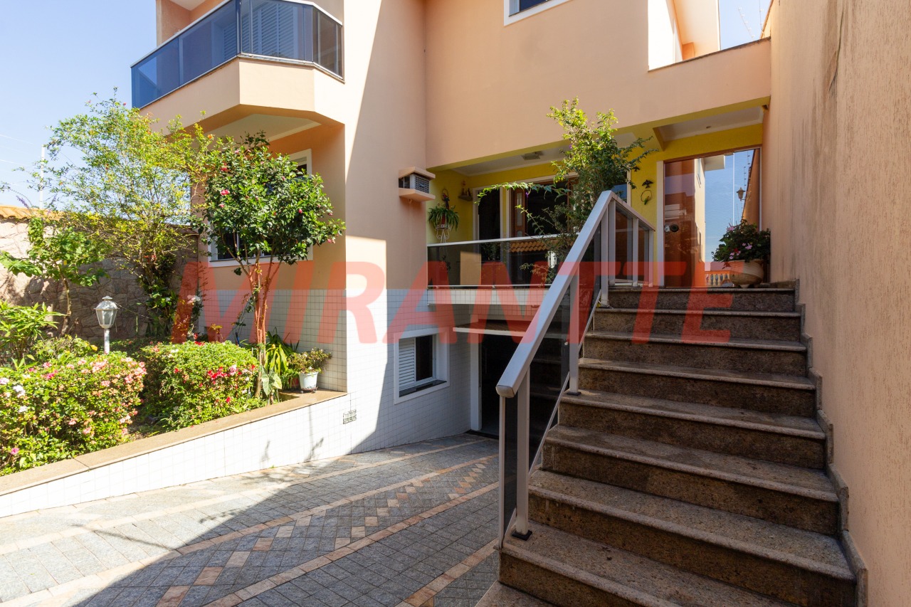 Sobrado de 492m² com 4 quartos em Vila Albertina