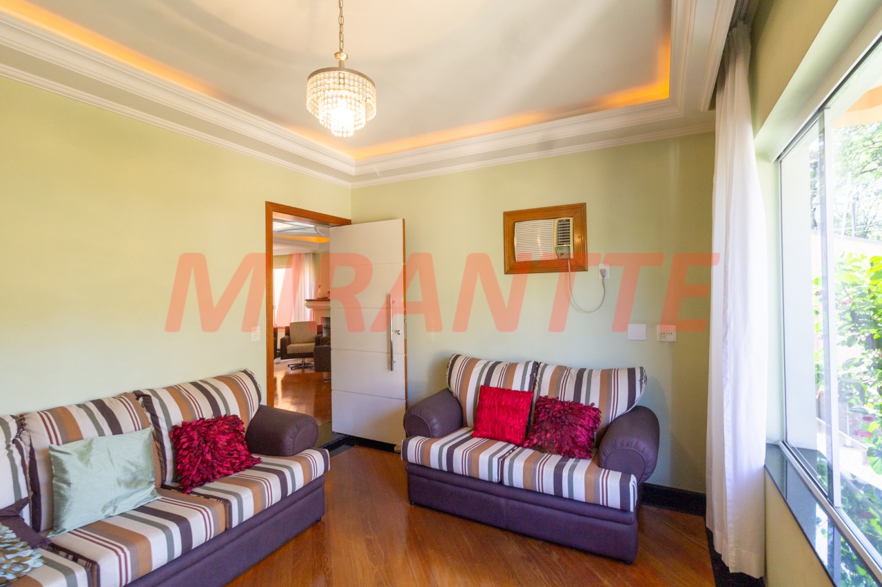 Sobrado de 492m² com 4 quartos em Vila Albertina