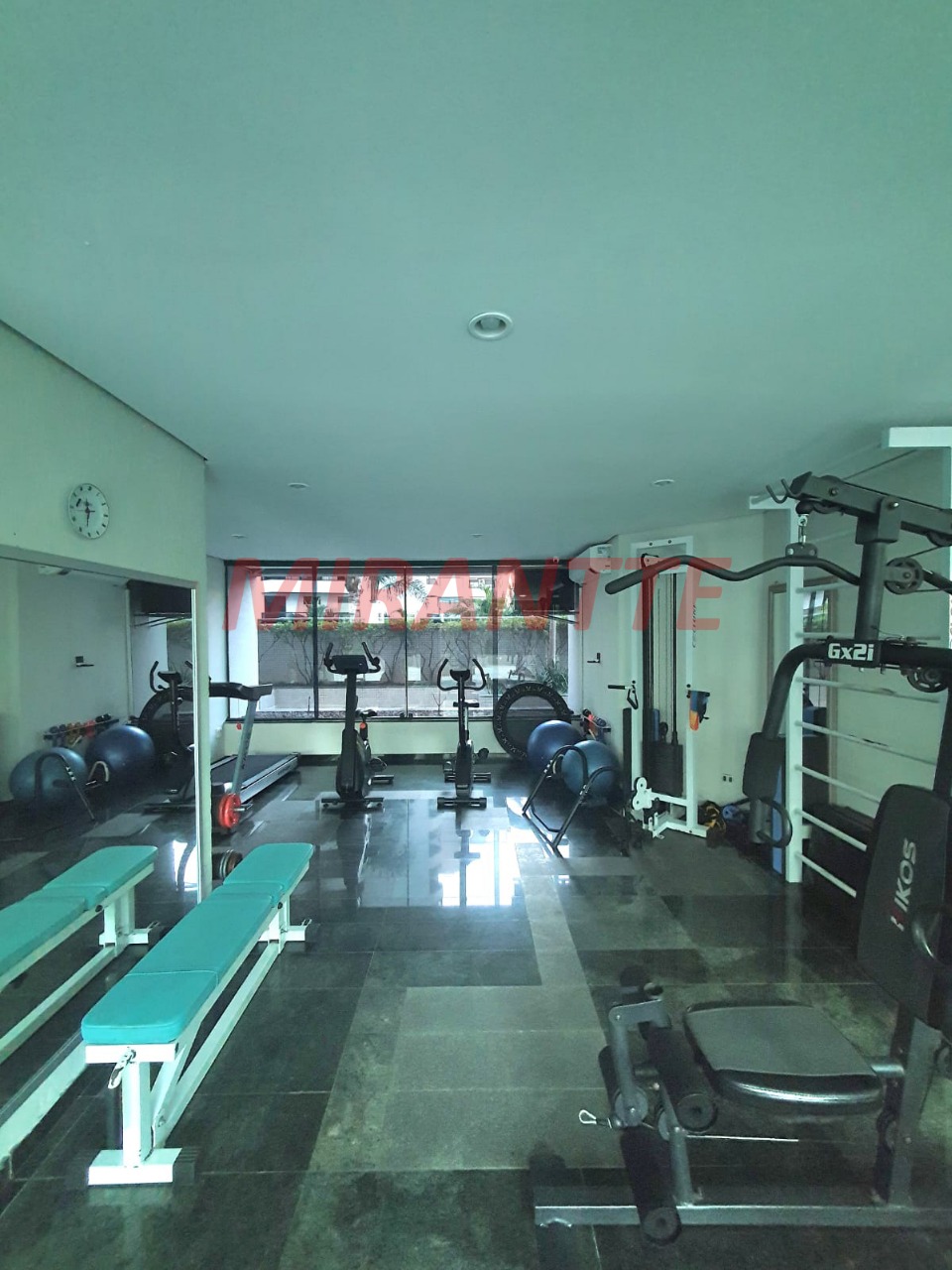Apartamento de 160m² com 3 quartos em Santana