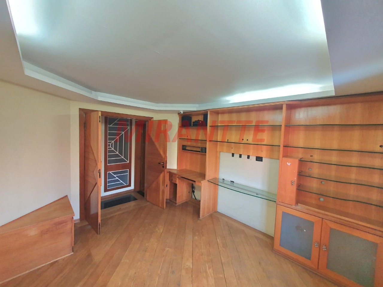 Apartamento de 160m² com 3 quartos em Santana