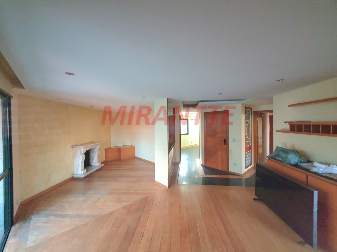 Apartamento de 160m² com 3 quartos em Santana