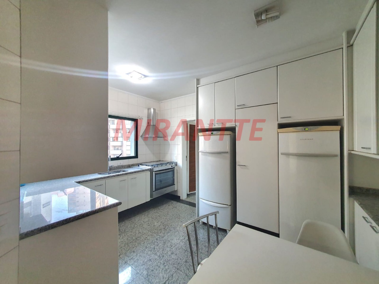 Apartamento de 160m² com 3 quartos em Santana