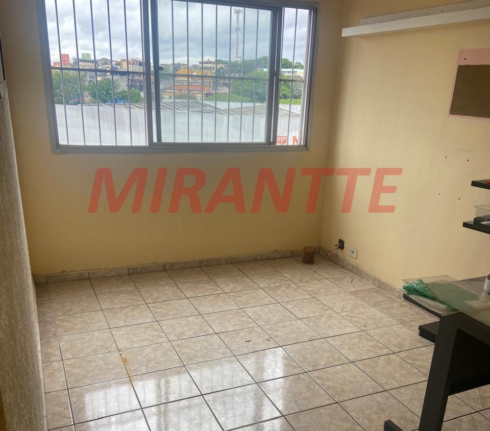 Apartamento de 60m² com 2 quartos em Jardim São Sebastião