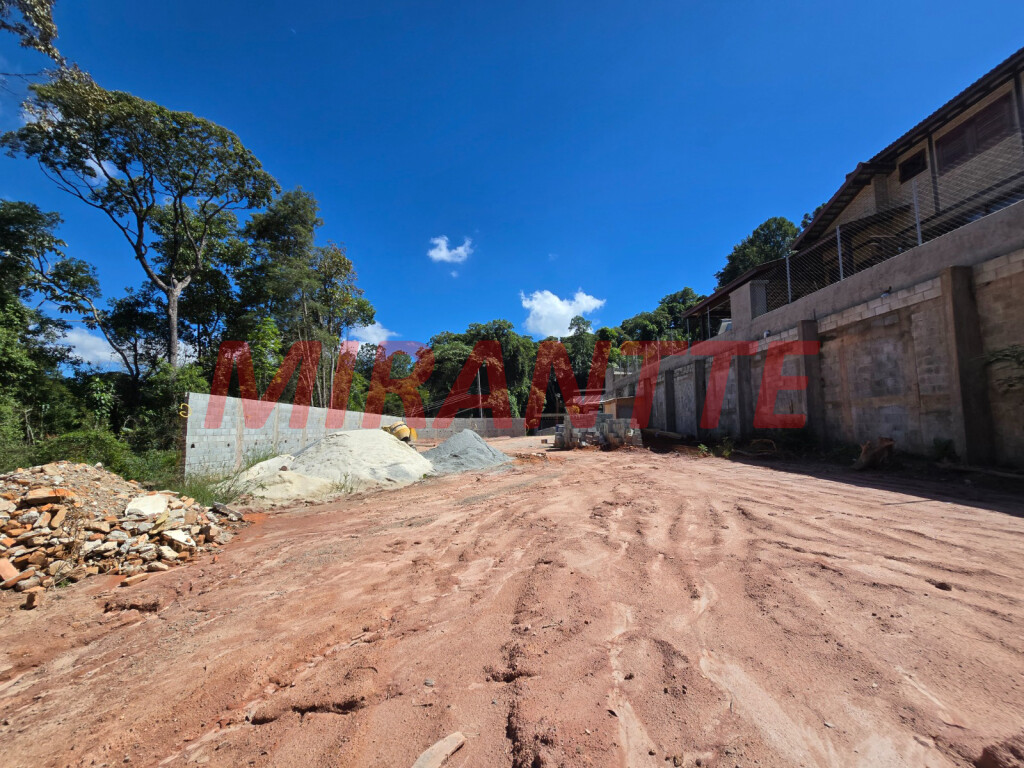 Terreno de 1540m² em Caraguata
