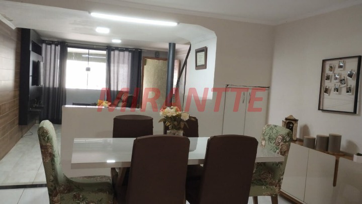 Sobrado de 70m² com 2 quartos em Parque Edu Chaves