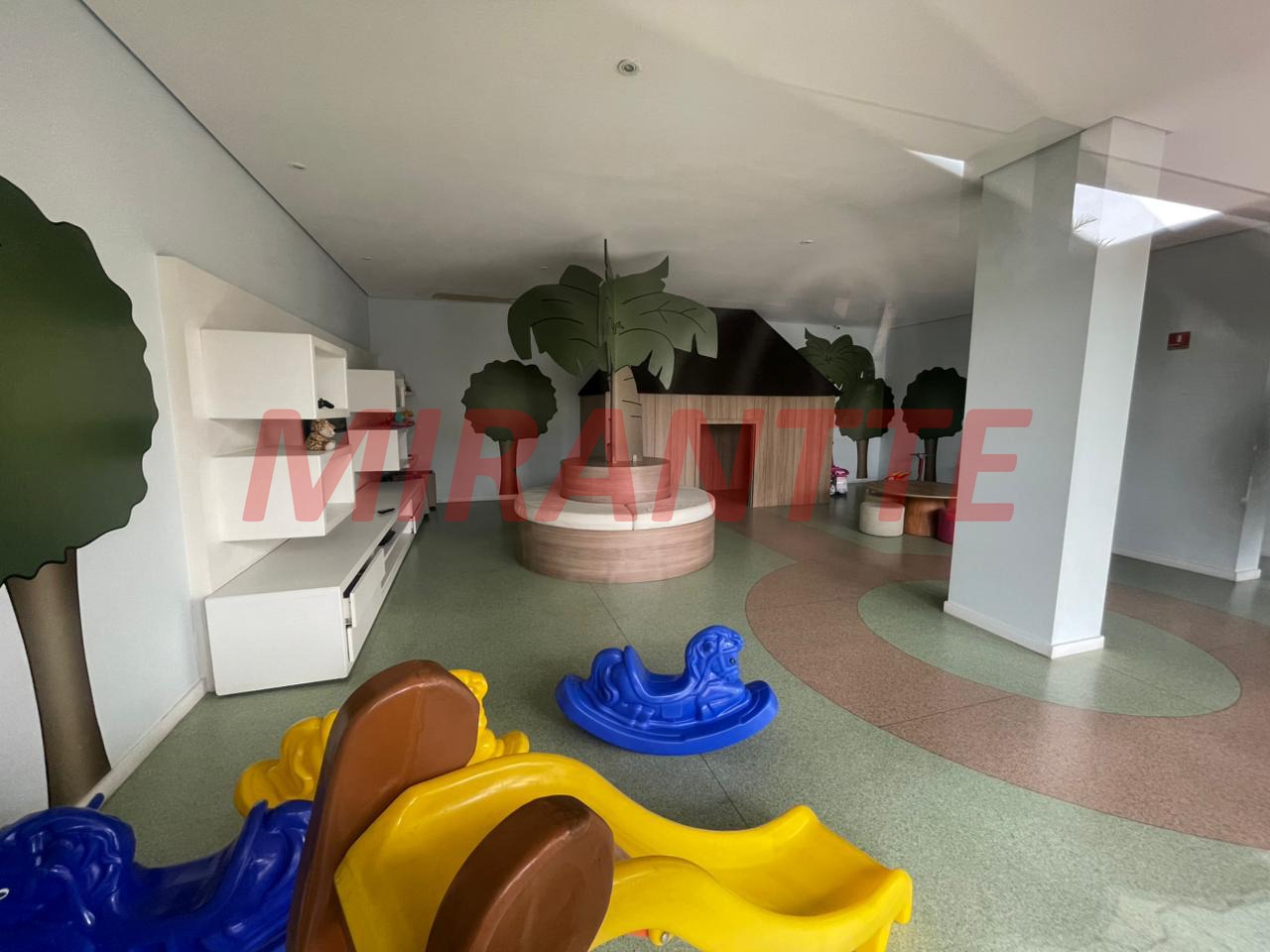 Apartamento de 65m² com 2 quartos em Vila Ester