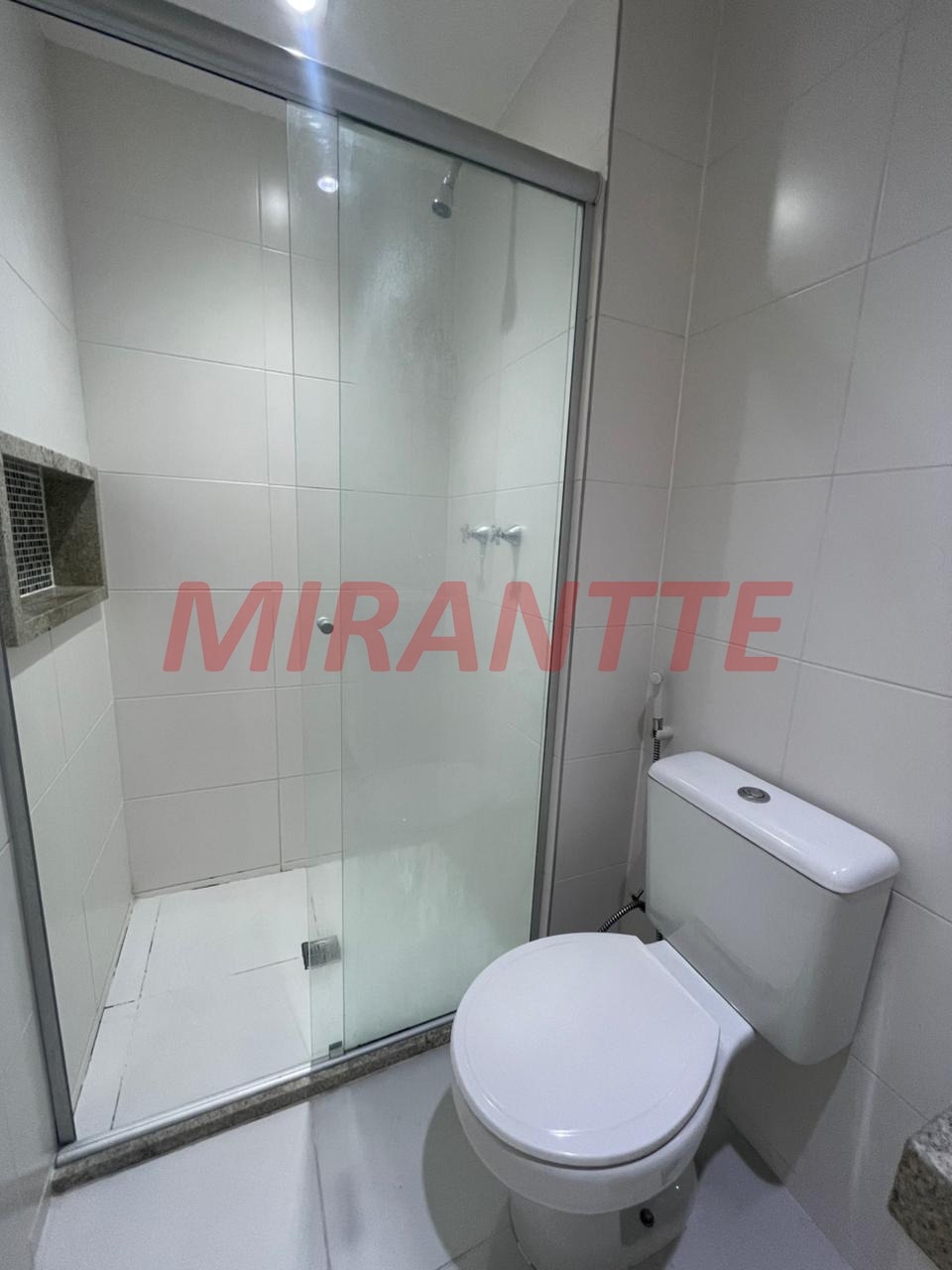 Apartamento de 65m² com 2 quartos em Vila Ester