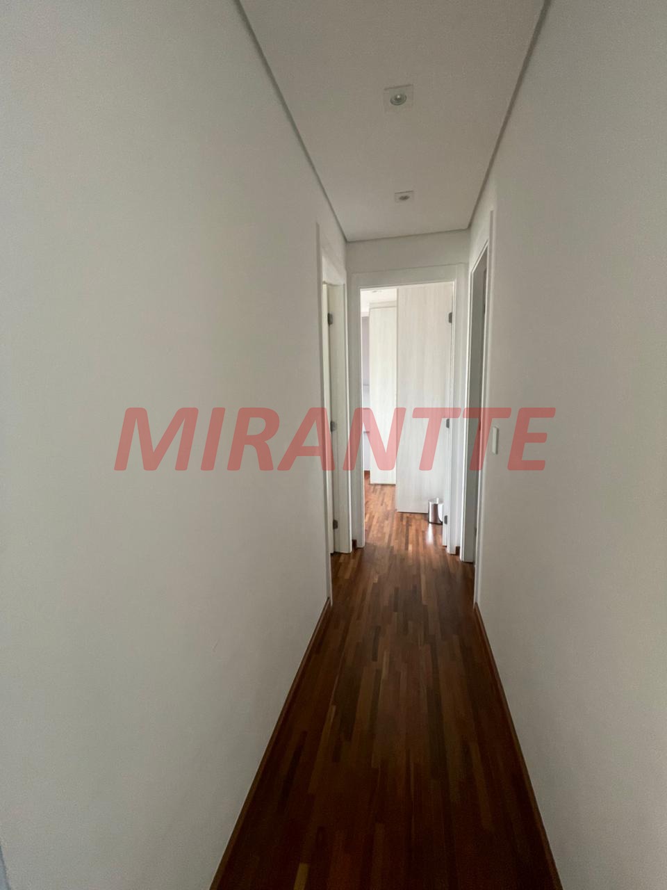 Apartamento de 65m² com 2 quartos em Vila Ester