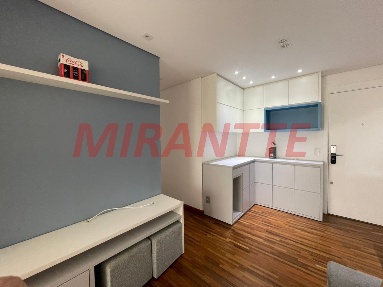 Apartamento de 65m² com 2 quartos em Vila Ester