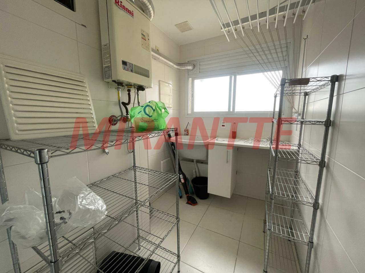 Apartamento de 65m² com 2 quartos em Vila Ester
