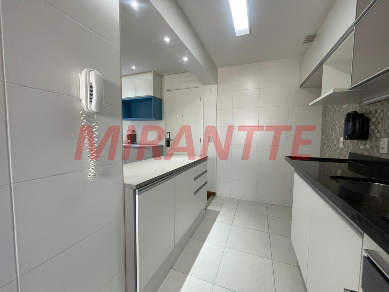 Apartamento de 65m² com 2 quartos em Vila Ester
