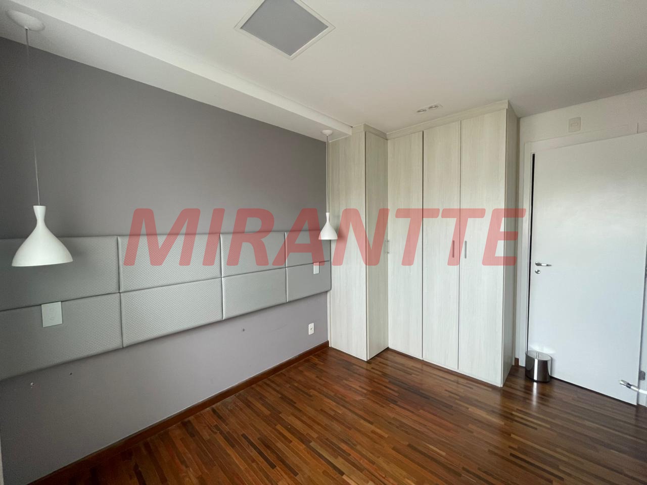 Apartamento de 65m² com 2 quartos em Vila Ester