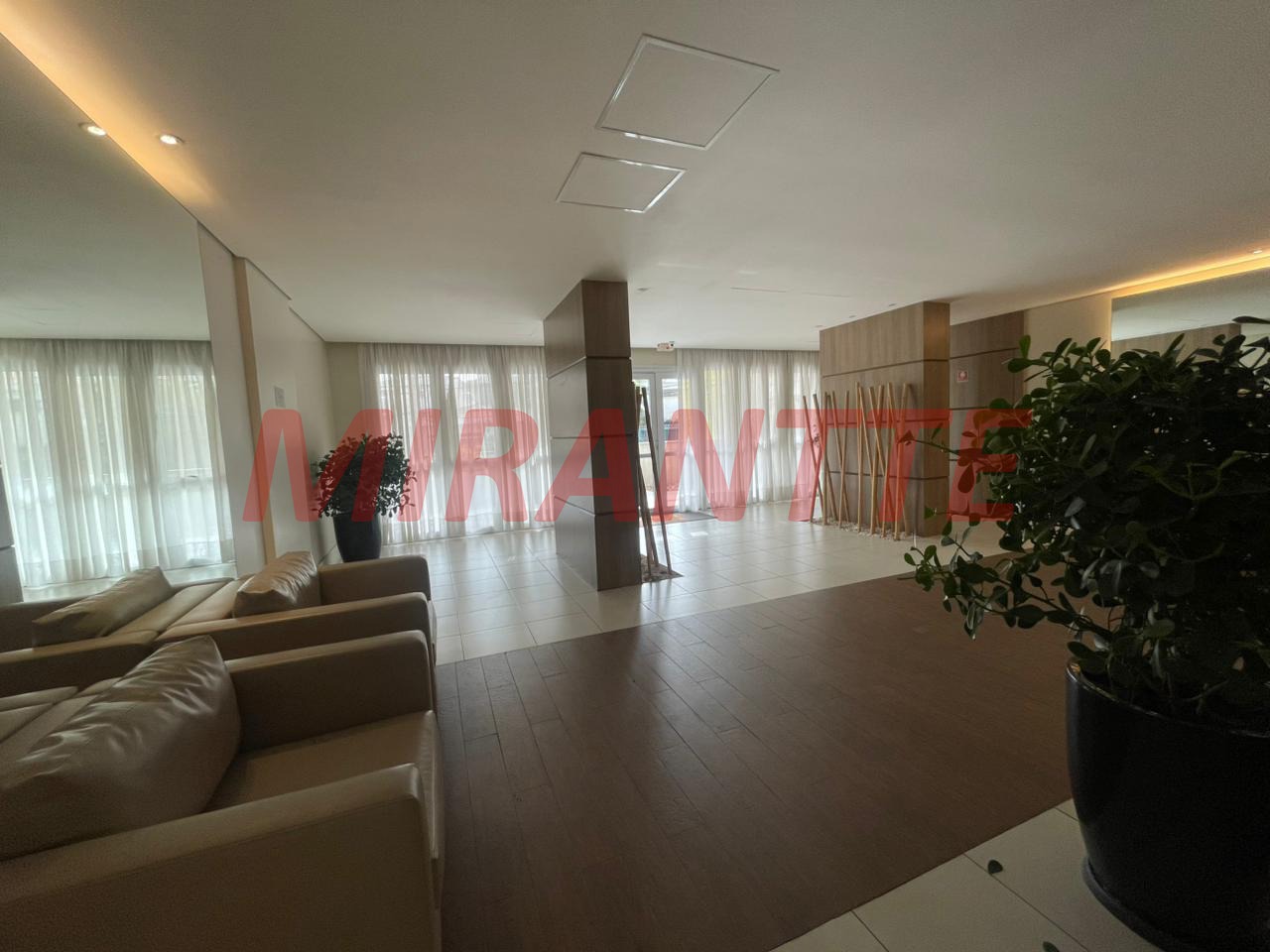 Apartamento de 65m² com 2 quartos em Vila Ester