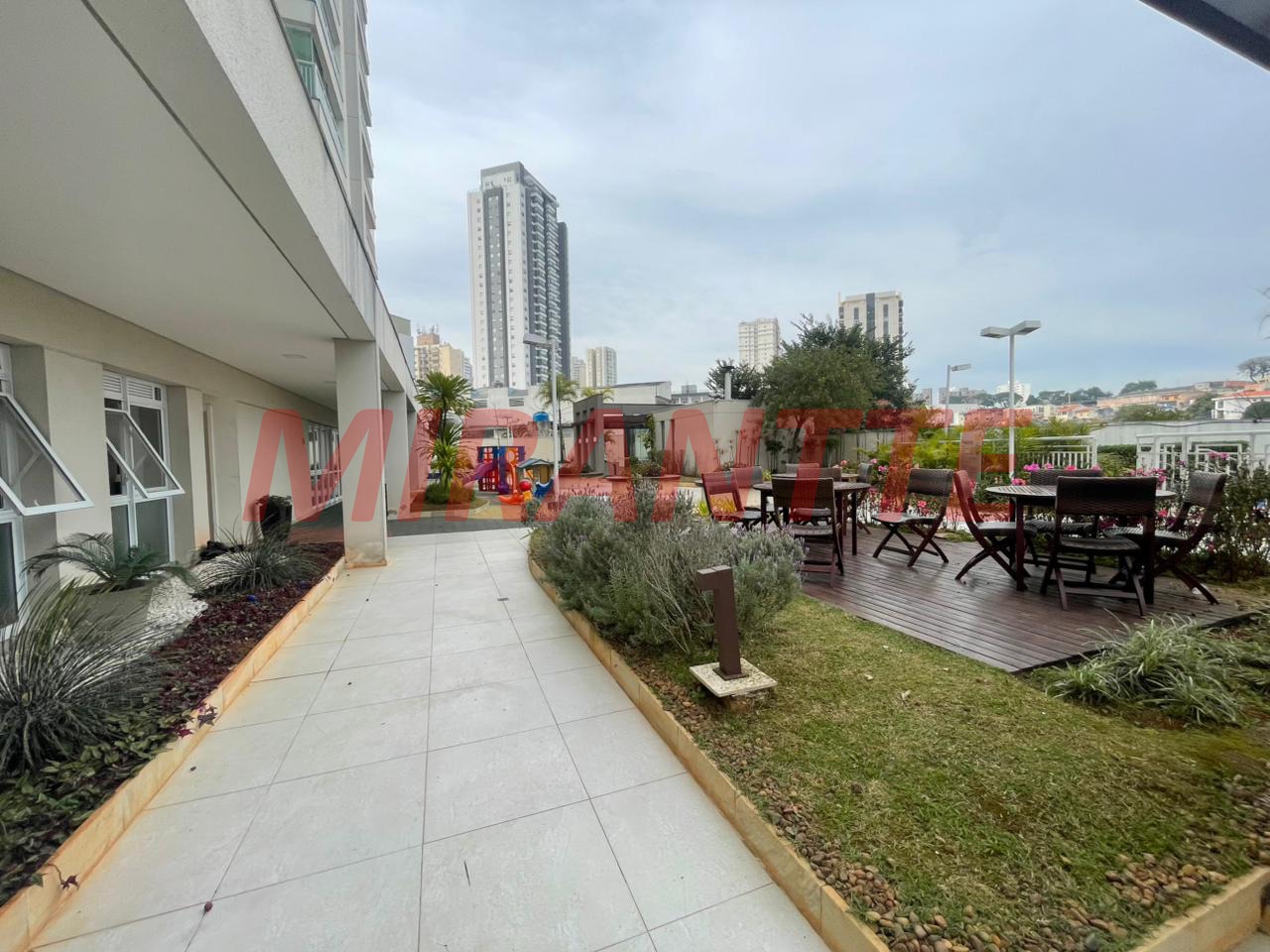 Apartamento de 65m² com 2 quartos em Vila Ester