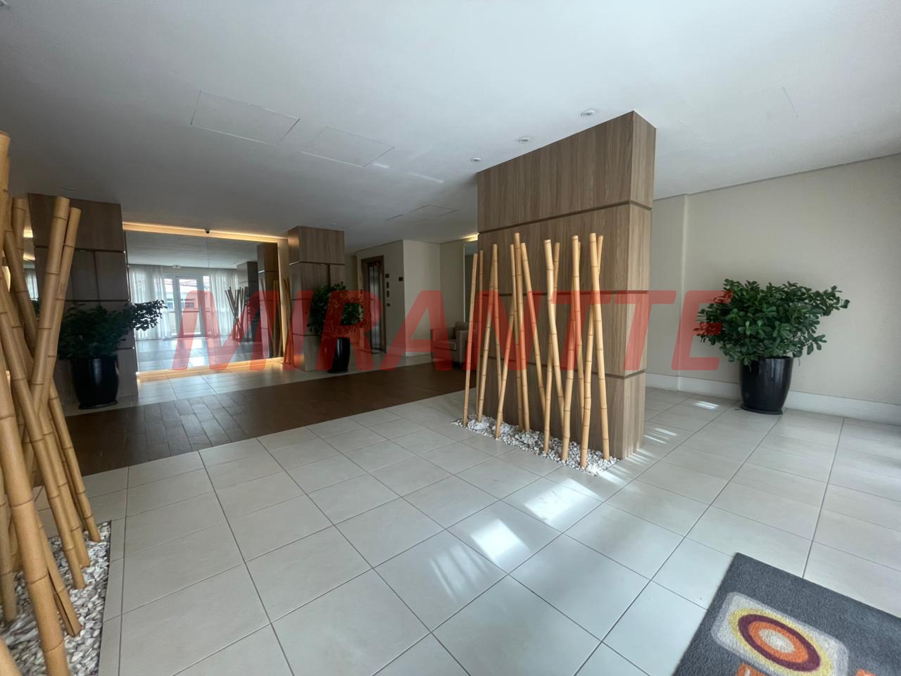 Apartamento de 65m² com 2 quartos em Vila Ester