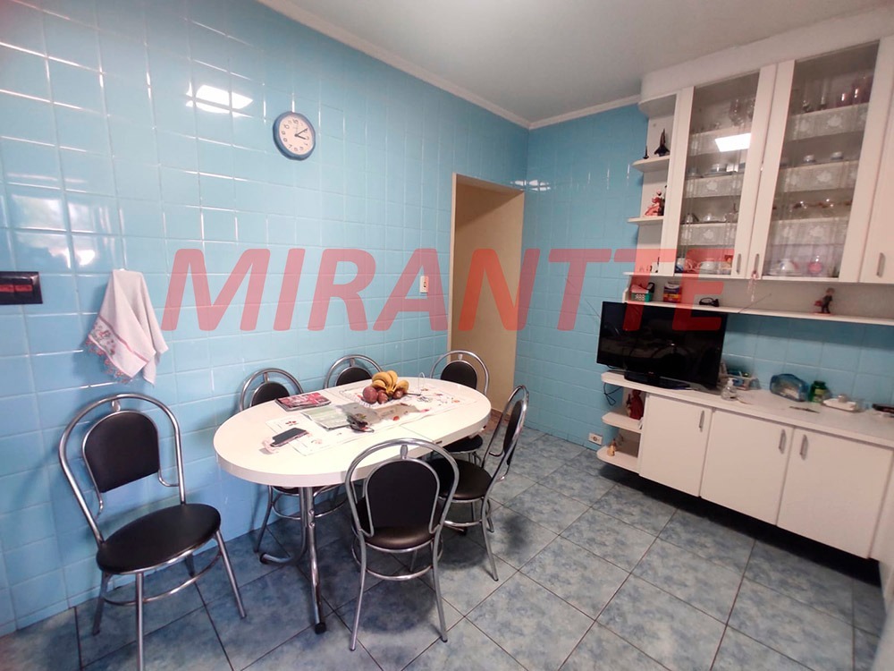 Sobrado de 190m² com 3 quartos em Casa Verde Alta