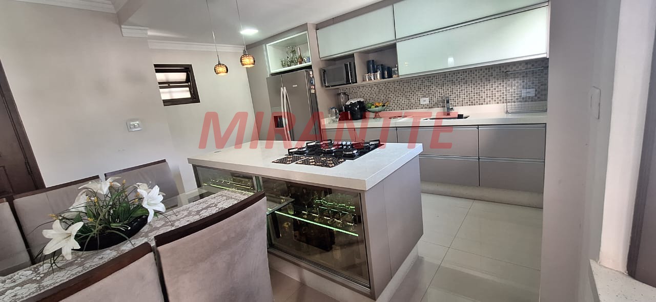 Sobrado de 480m² com 3 quartos em Santana