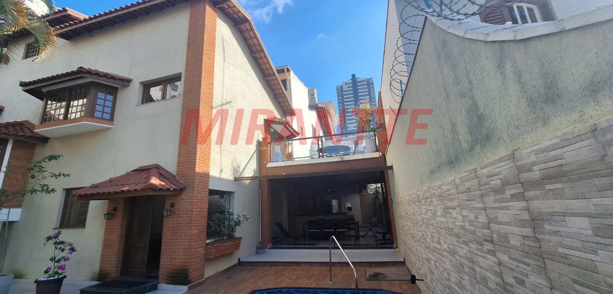 Sobrado de 480m² com 3 quartos em Santana
