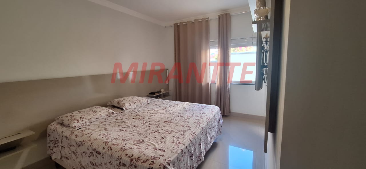 Sobrado de 480m² com 3 quartos em Santana
