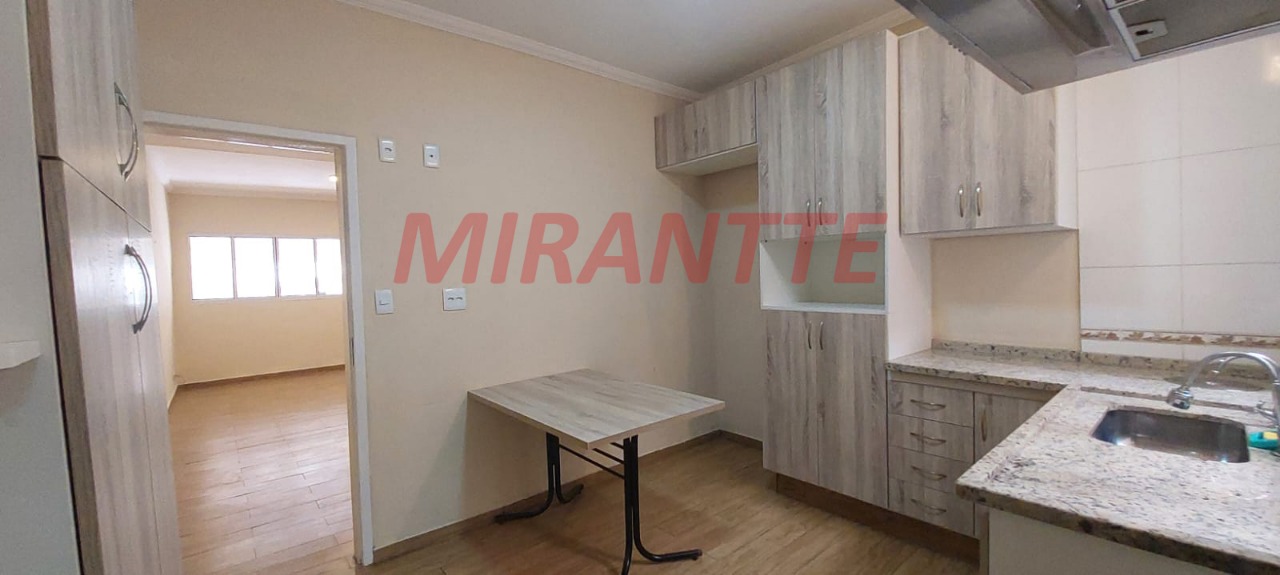 Sobrado de 160m² com 3 quartos em Santana