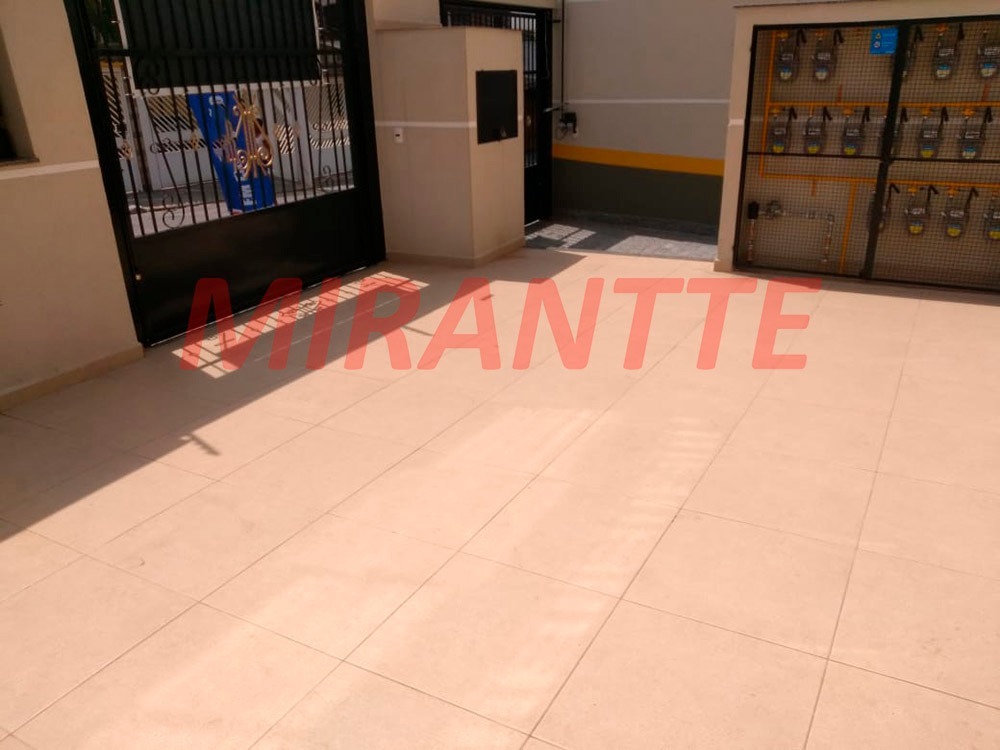 Apartamento de 47m² com 2 quartos em Vila Nivi